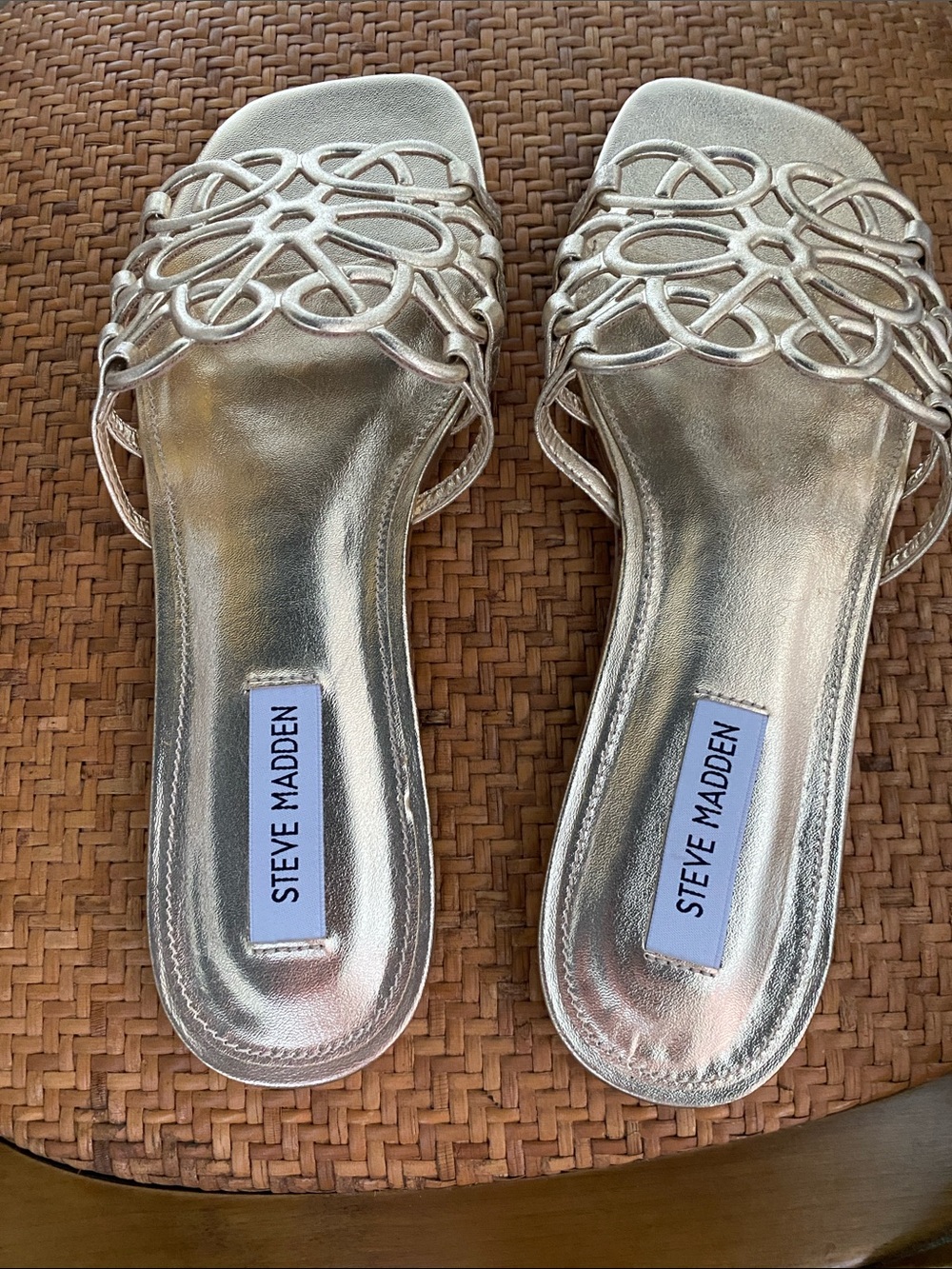 Steve Madden Metallic Gold Braided Slide Mules. Size 8.5. Excellent condition